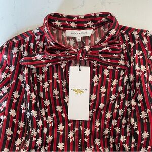 BNWT Maison Kitsune, red floral scarf dress with pockets, size 34